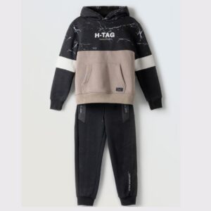 Σετ παιδική αγορίστικη φόρμα 2 τμχ μαύρο/γκρι 243751 HASHTAG - Image 1